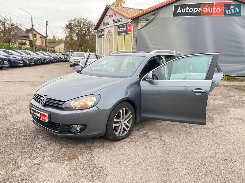 Універсал Volkswagen Golf 2011 в Вінниці