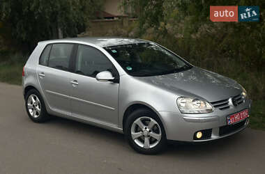 Хэтчбек Volkswagen Golf 2007 в Киеве