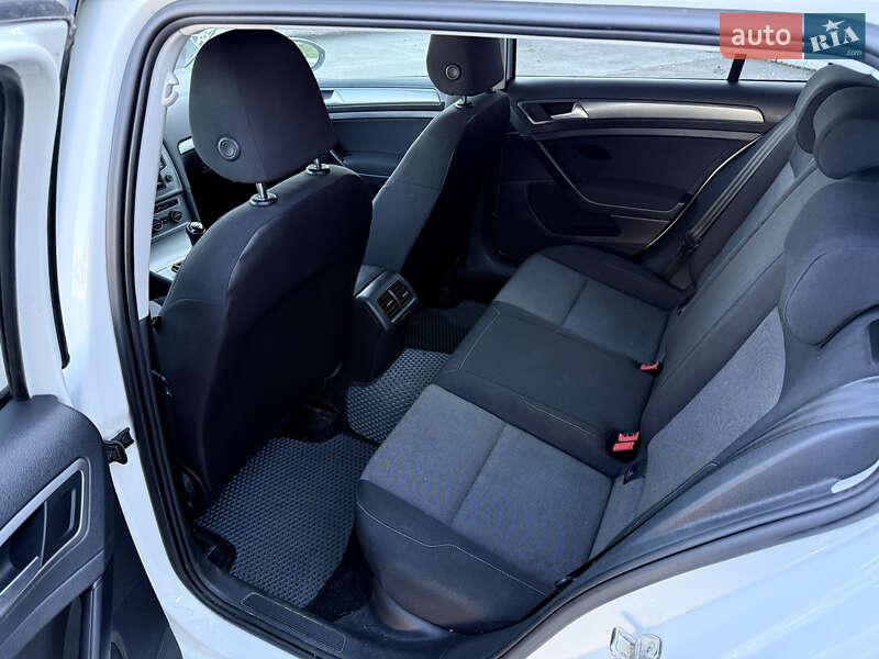 Универсал Volkswagen Golf 2014 в Львове фото 14 Универсал Volkswagen Golf 2014 в Львове