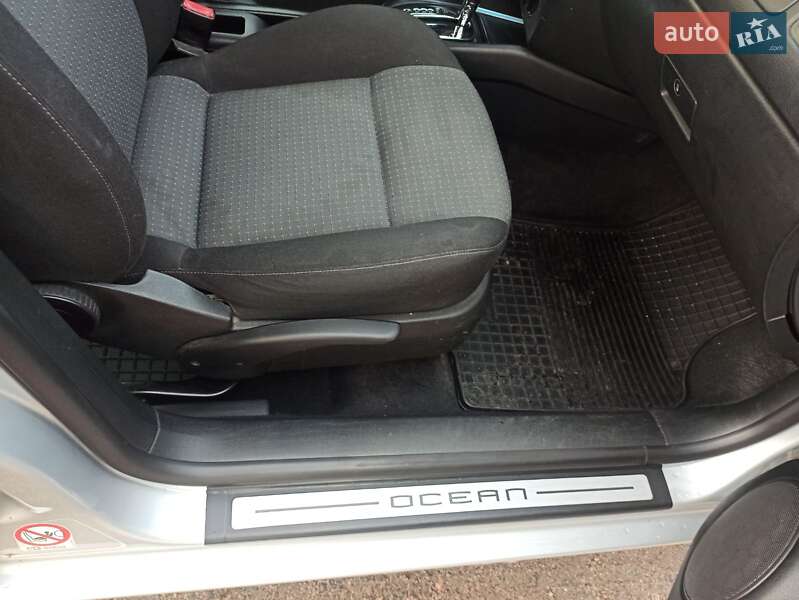 Хетчбек Volkswagen Golf 2003 в Черкасах фото 16 Хетчбек Volkswagen Golf 2003 в Черкасах