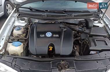 Хэтчбек Volkswagen Golf 2003 в  фото 21 Хэтчбек Volkswagen Golf 2003 в