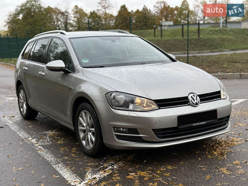Универсал Volkswagen Golf 2016 в Киеве фото 3 Универсал Volkswagen Golf 2016 в Киеве