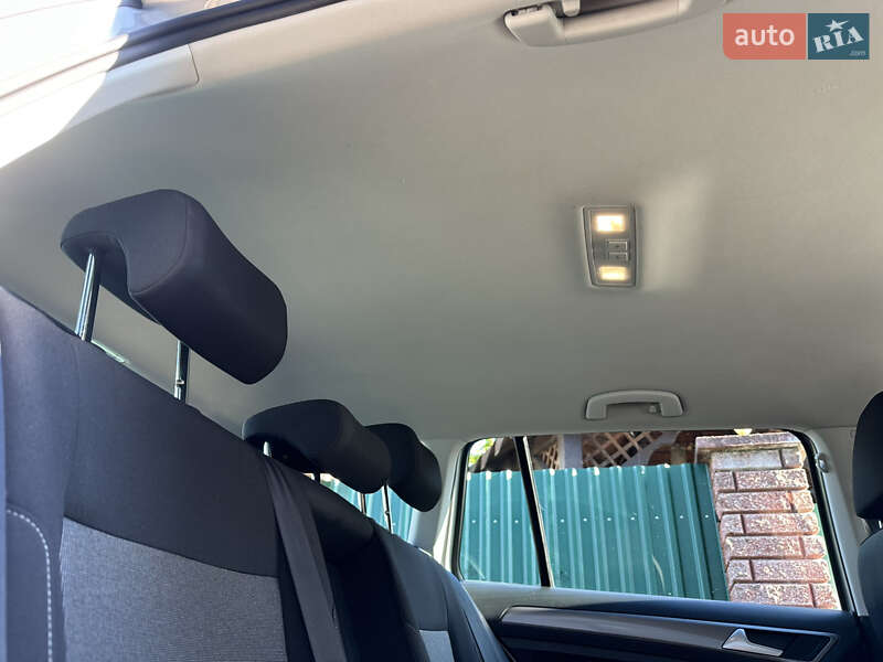 Универсал Volkswagen Golf 2015 в Лопатине фото 72 Универсал Volkswagen Golf 2015 в Лопатине