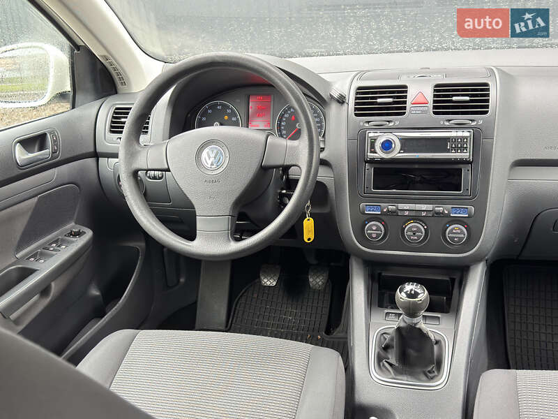 Универсал Volkswagen Golf 2008 в Смеле