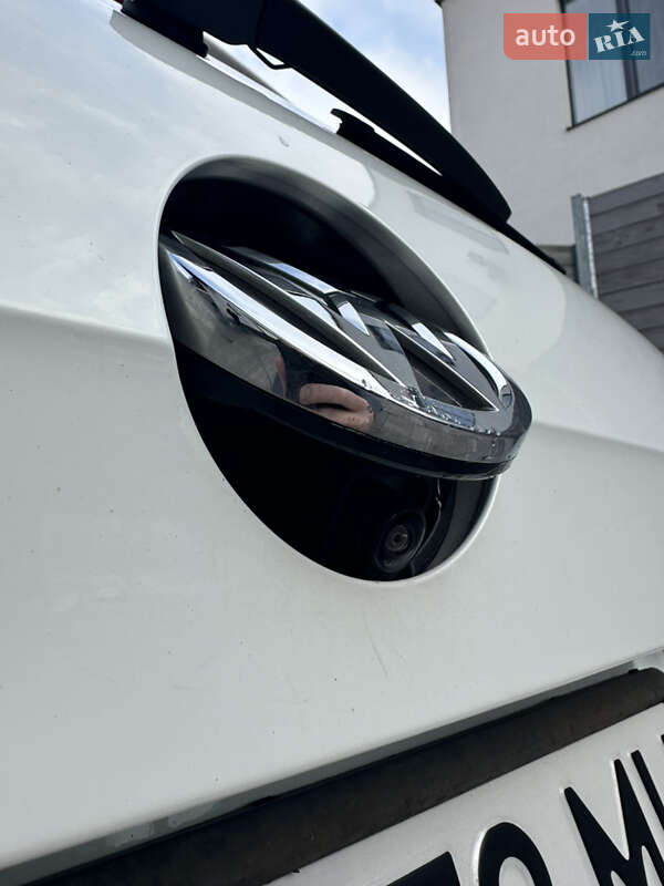 Универсал Volkswagen Golf 2016 в Киеве фото 22 Универсал Volkswagen Golf 2016 в Киеве