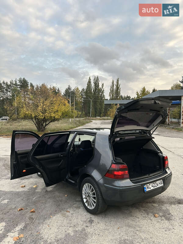 Хэтчбек Volkswagen Golf 2000 в Вараше фото 29 Хэтчбек Volkswagen Golf 2000 в Вараше