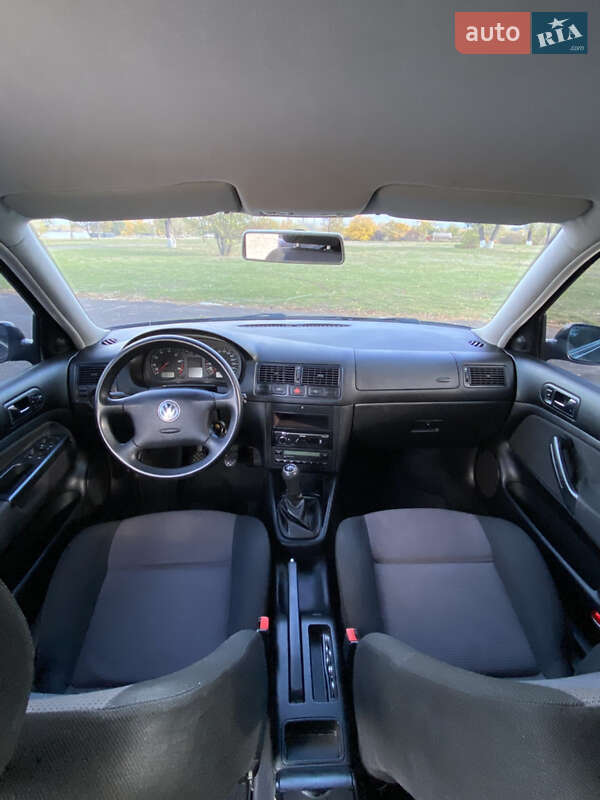 Хетчбек Volkswagen Golf 2002 в Кам'янському фото 6 Хетчбек Volkswagen Golf 2002 в Кам'янському