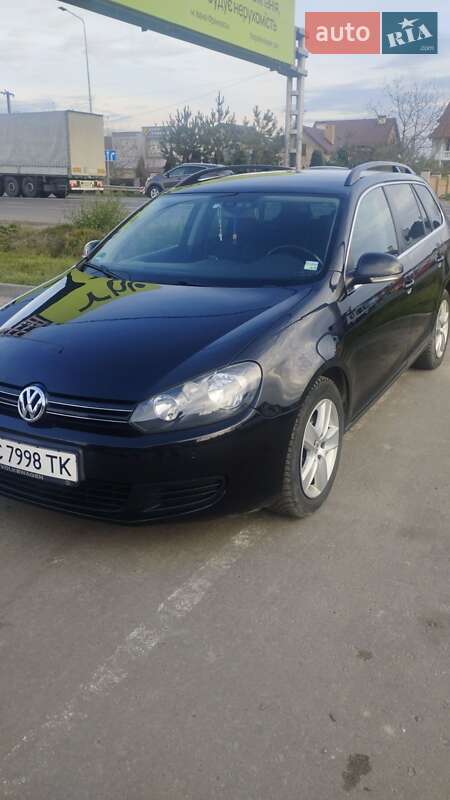 Універсал Volkswagen Golf 2009 в Львові
