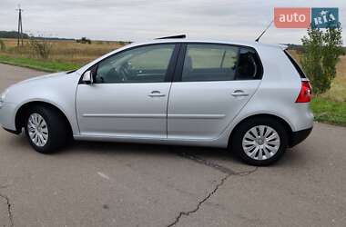 Хэтчбек Volkswagen Golf 2008 в Нежине