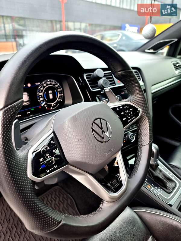 Хэтчбек Volkswagen Golf 2019 в Ирпене фото 15 Хэтчбек Volkswagen Golf 2019 в Ирпене