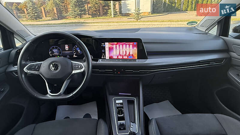 Универсал Volkswagen Golf 2021 в Луцке