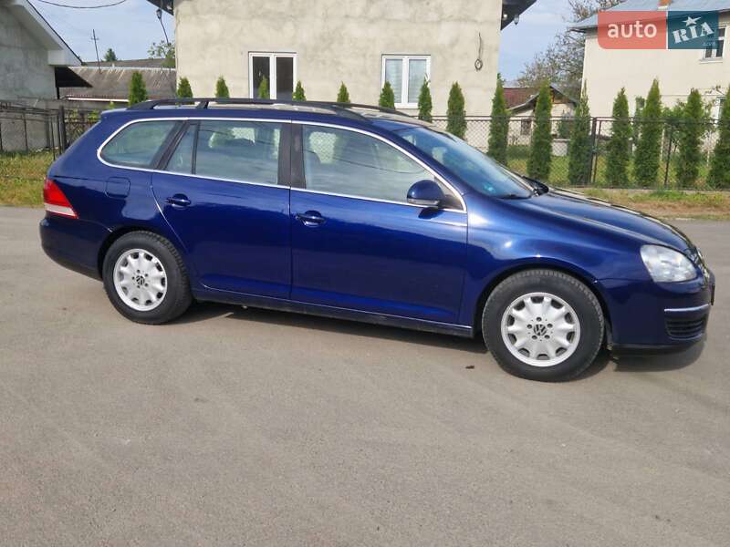 Универсал Volkswagen Golf 2007 в Коломые