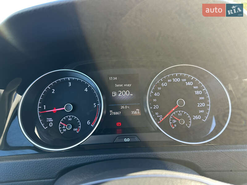 Универсал Volkswagen Golf 2016 в Лопатине фото 34 Универсал Volkswagen Golf 2016 в Лопатине