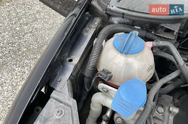 Хэтчбек Volkswagen Golf 2008 в 