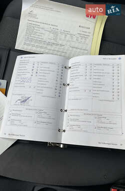 Хэтчбек Volkswagen Golf 2008 в 