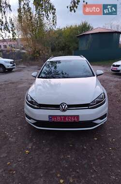 Универсал Volkswagen Golf 2019 в Шполе