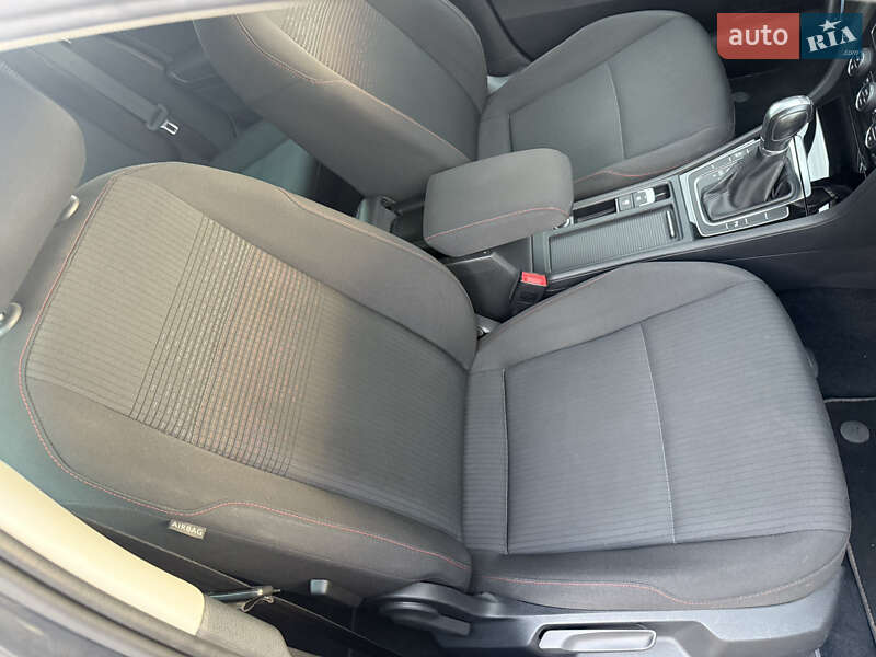 Универсал Volkswagen Golf 2017 в Стрые фото 49 Универсал Volkswagen Golf 2017 в Стрые