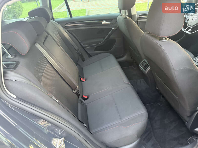 Универсал Volkswagen Golf 2017 в Стрые фото 52 Универсал Volkswagen Golf 2017 в Стрые