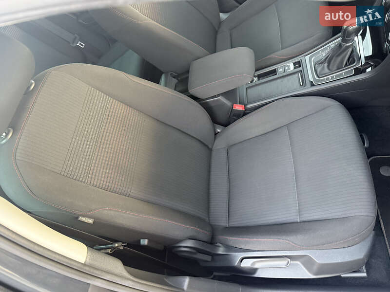 Универсал Volkswagen Golf 2017 в Стрые фото 53 Универсал Volkswagen Golf 2017 в Стрые