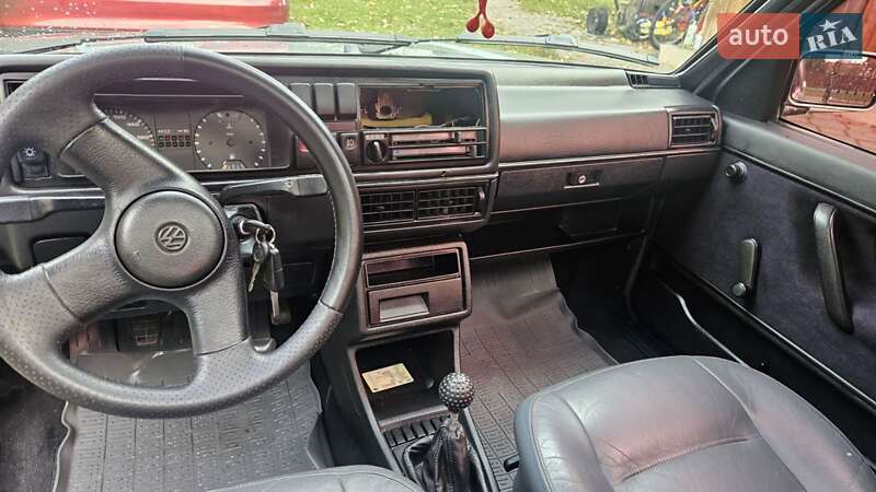 Хэтчбек Volkswagen Golf 1987 в Сосновке