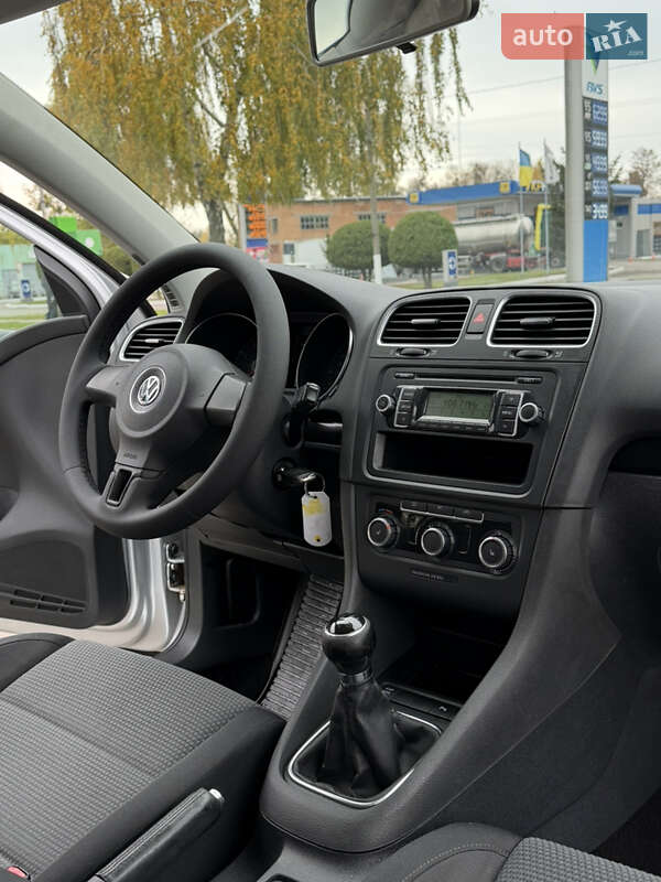 Хэтчбек Volkswagen Golf 2009 в Лубнах фото 35 Хэтчбек Volkswagen Golf 2009 в Лубнах