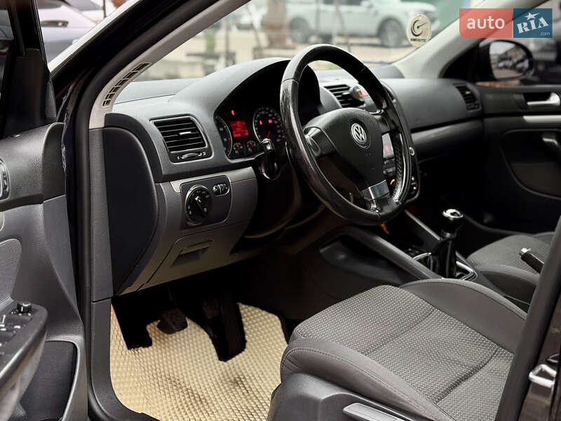 Універсал Volkswagen Golf 2008 в Києві фото 9 Універсал Volkswagen Golf 2008 в Києві
