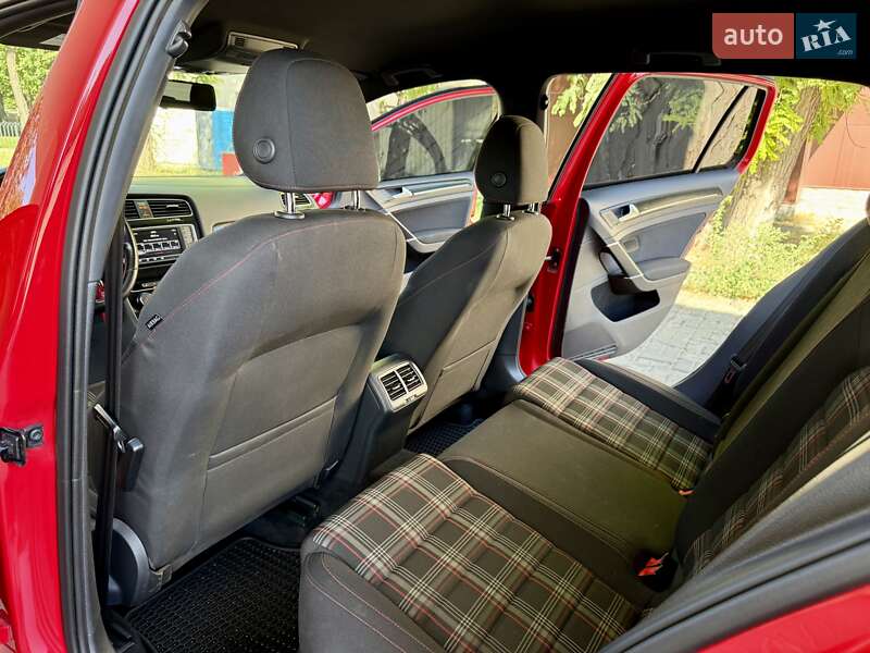 Хэтчбек Volkswagen Golf 2017 в Днепре фото 21 Хэтчбек Volkswagen Golf 2017 в Днепре