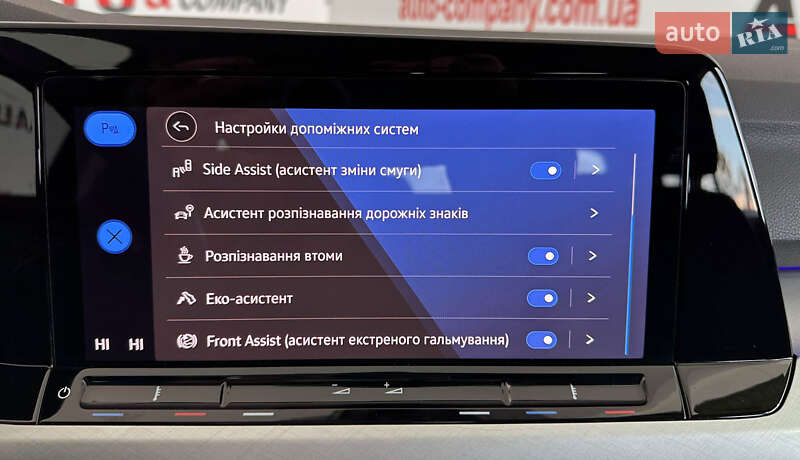 Універсал Volkswagen Golf 2020 в Львові