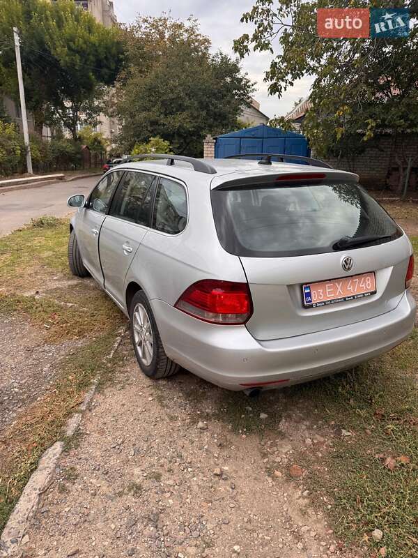 Универсал Volkswagen Golf 2009 в Николаеве