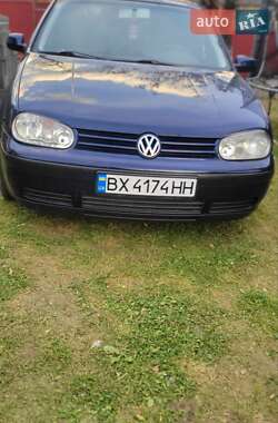 Хэтчбек Volkswagen Golf 2001 в Ивано-Франковске