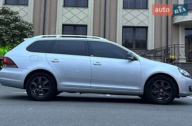 Универсал Volkswagen Golf 2011 в Киеве