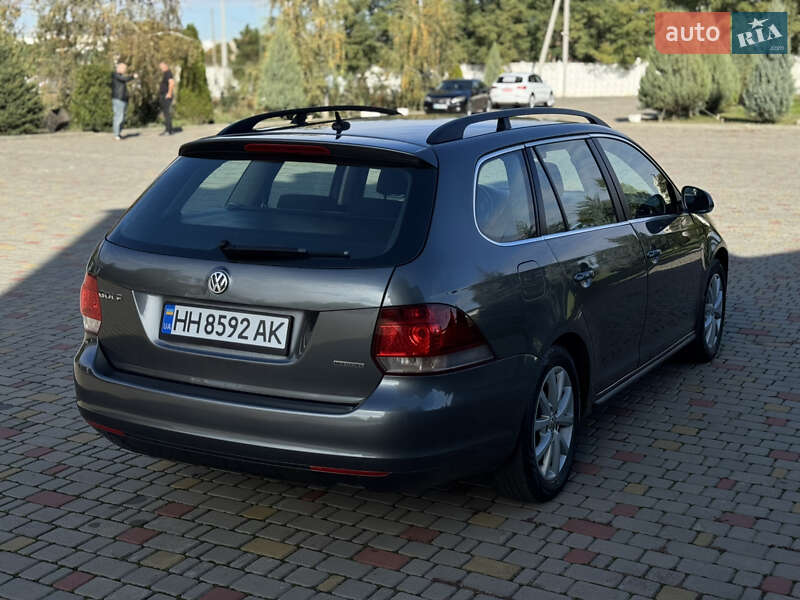 Універсал Volkswagen Golf 2009 в Ізмаїлі фото 5 Універсал Volkswagen Golf 2009 в Ізмаїлі