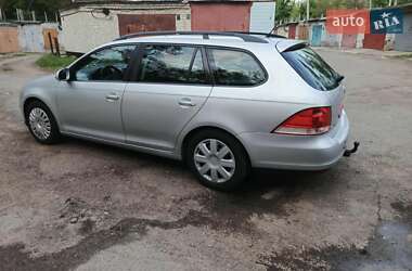 Универсал Volkswagen Golf 2008 в 