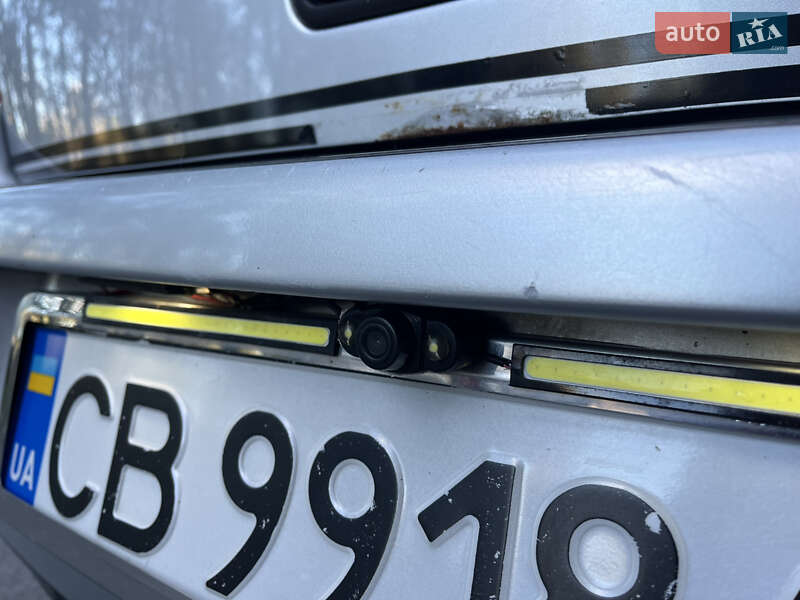 Хетчбек Volkswagen Golf 2001 в Чернігові