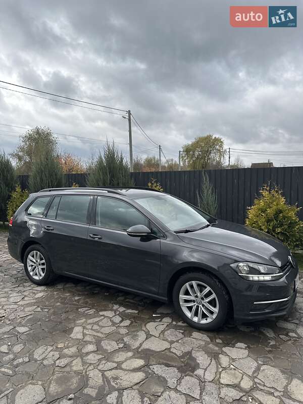 Volkswagen Golf 2019