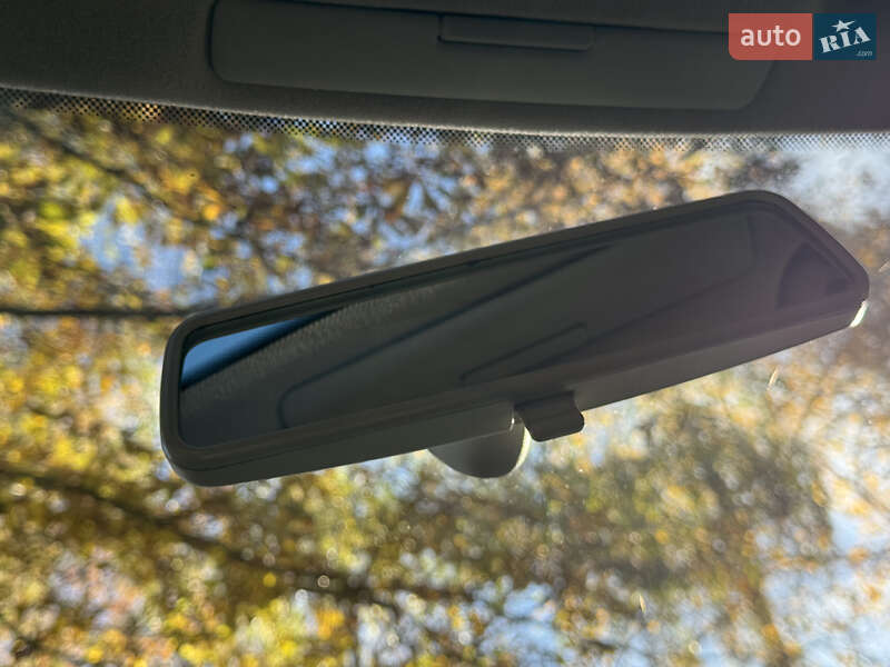 Універсал Volkswagen Golf 2005 в Дрогобичі