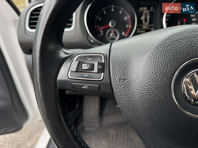 Хэтчбек Volkswagen Golf 2012 в Киеве фото 16 Хэтчбек Volkswagen Golf 2012 в Киеве