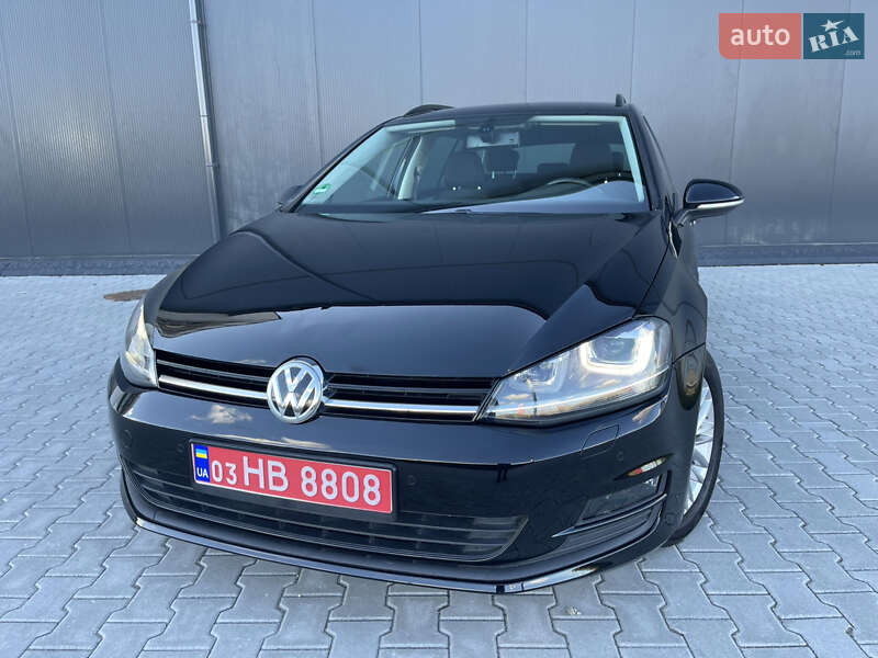 Универсал Volkswagen Golf 2014 в Львове