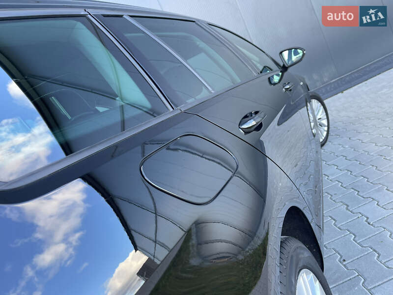 Универсал Volkswagen Golf 2014 в Львове