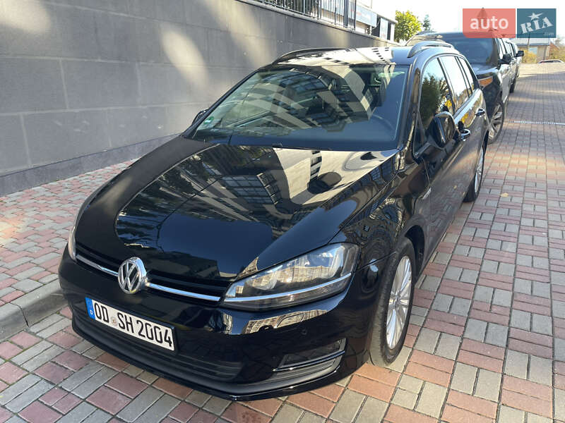 Универсал Volkswagen Golf 2014 в Львове