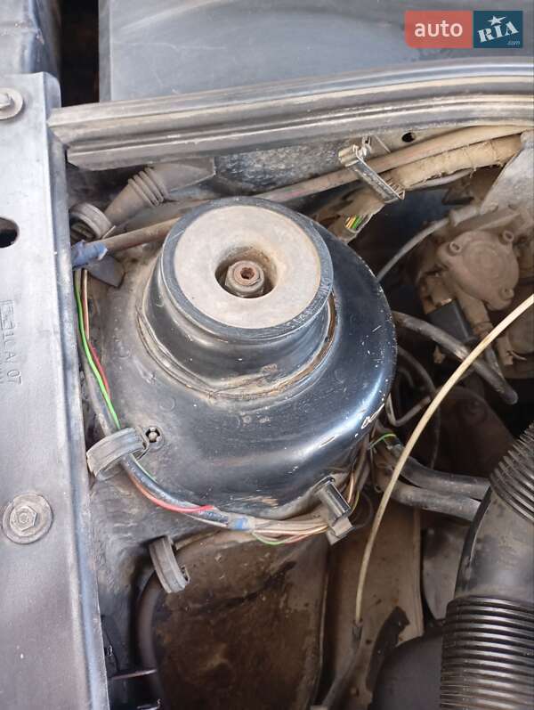 Хетчбек Volkswagen Golf 1993 в Зборові фото 3 Хетчбек Volkswagen Golf 1993 в Зборові