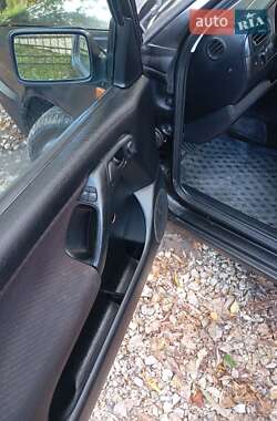 Хэтчбек Volkswagen Golf 1993 в  фото 7 Хэтчбек Volkswagen Golf 1993 в