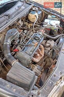 Хэтчбек Volkswagen Golf 1993 в  фото 11 Хэтчбек Volkswagen Golf 1993 в