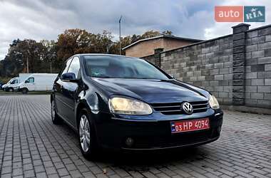 Хэтчбек Volkswagen Golf 2007 в Луцке