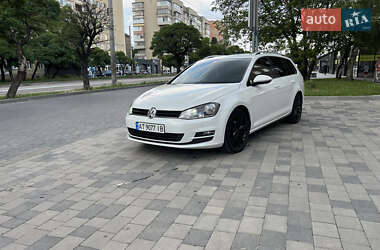 Универсал Volkswagen Golf 2014 в Ивано-Франковске
