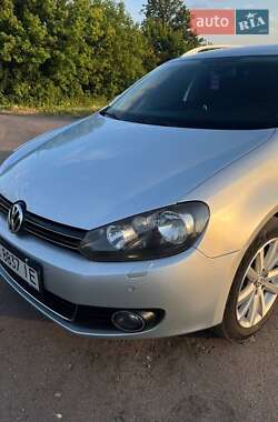 Универсал Volkswagen Golf 2009 в 