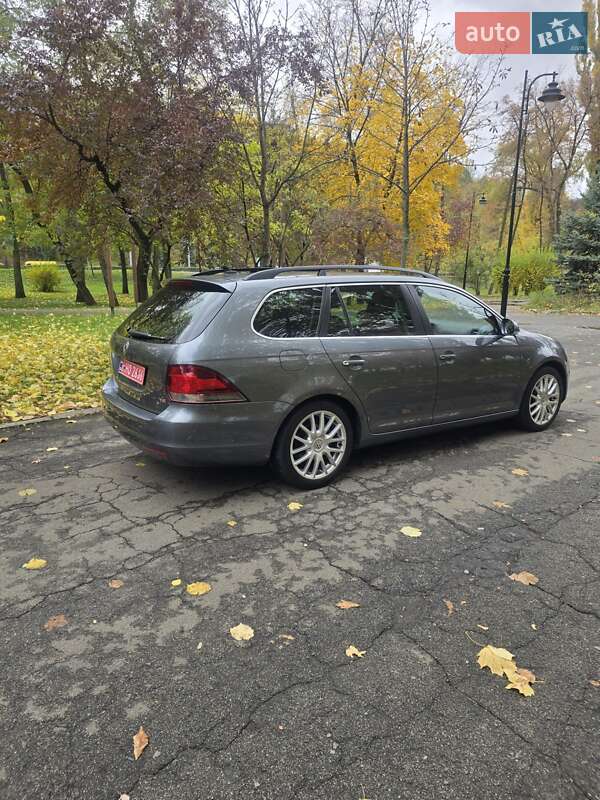 Універсал Volkswagen Golf 2012 в Києві фото 13 Універсал Volkswagen Golf 2012 в Києві