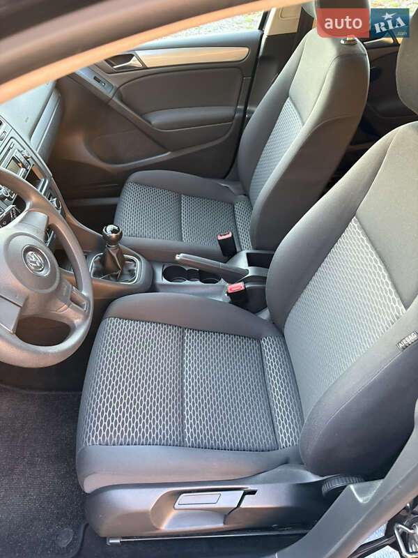 Хэтчбек Volkswagen Golf 2010 в Белой Церкви фото 24 Хэтчбек Volkswagen Golf 2010 в Белой Церкви