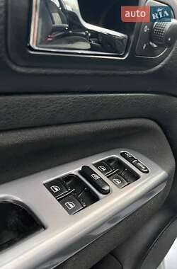 Универсал Volkswagen Golf 2004 в  фото 30 Универсал Volkswagen Golf 2004 в