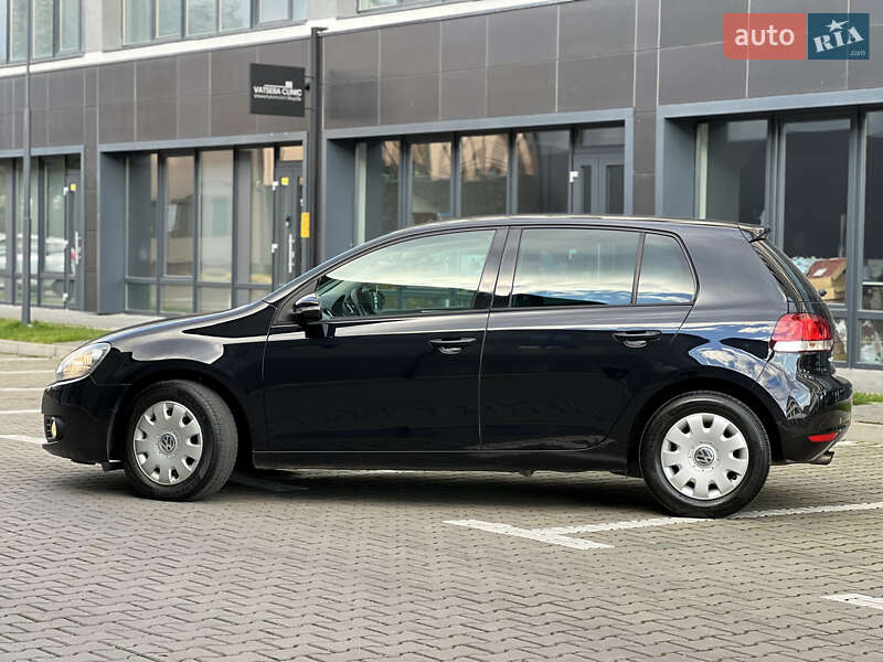 Хетчбек Volkswagen Golf 2009 в Івано-Франківську